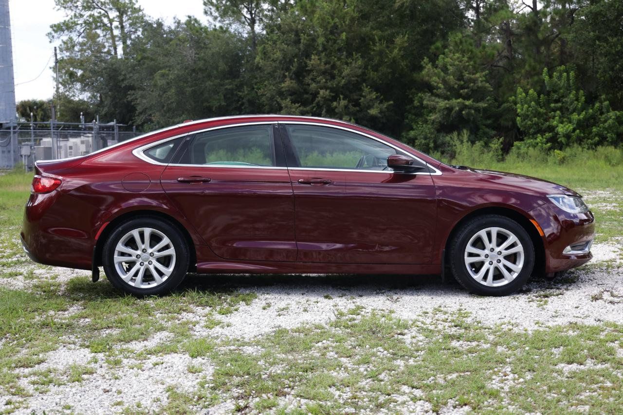 Used 2015 Chrysler 200 Limited w/ Convenience Group FWD image 13