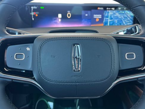 New 2026 Lincoln Nautilus Reserve w/ Jet Appearance Package AWD/4WD image 21