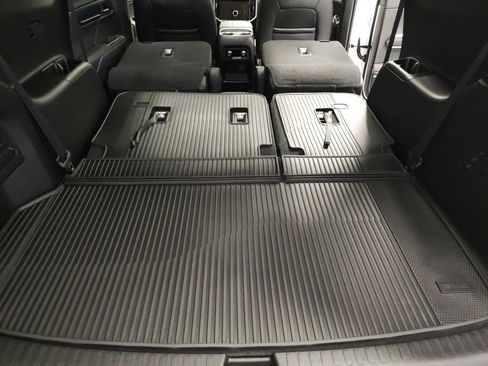 New 2026 GMC Acadia Elevation w/ Black Edition image 17