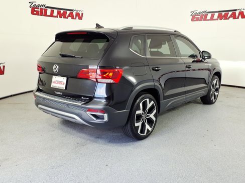 Used 2023 Volkswagen Taos SEL AWD/4WD image 4