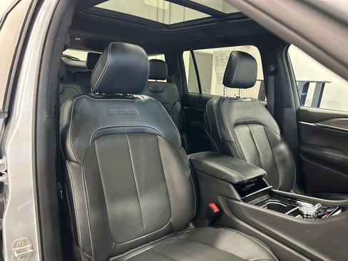 Used 2024 Jeep Grand Cherokee L Overland AWD/4WD image 37