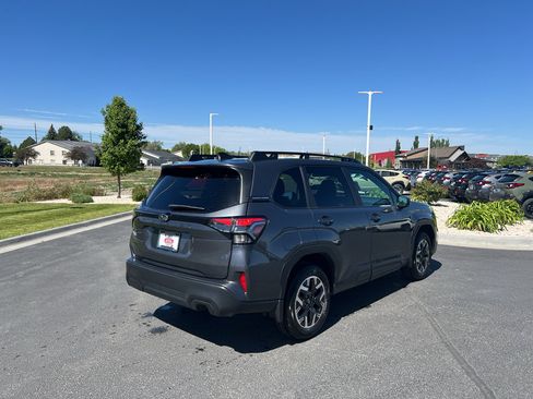 Certified 2026 Subaru Forester Premium AWD/4WD image 4