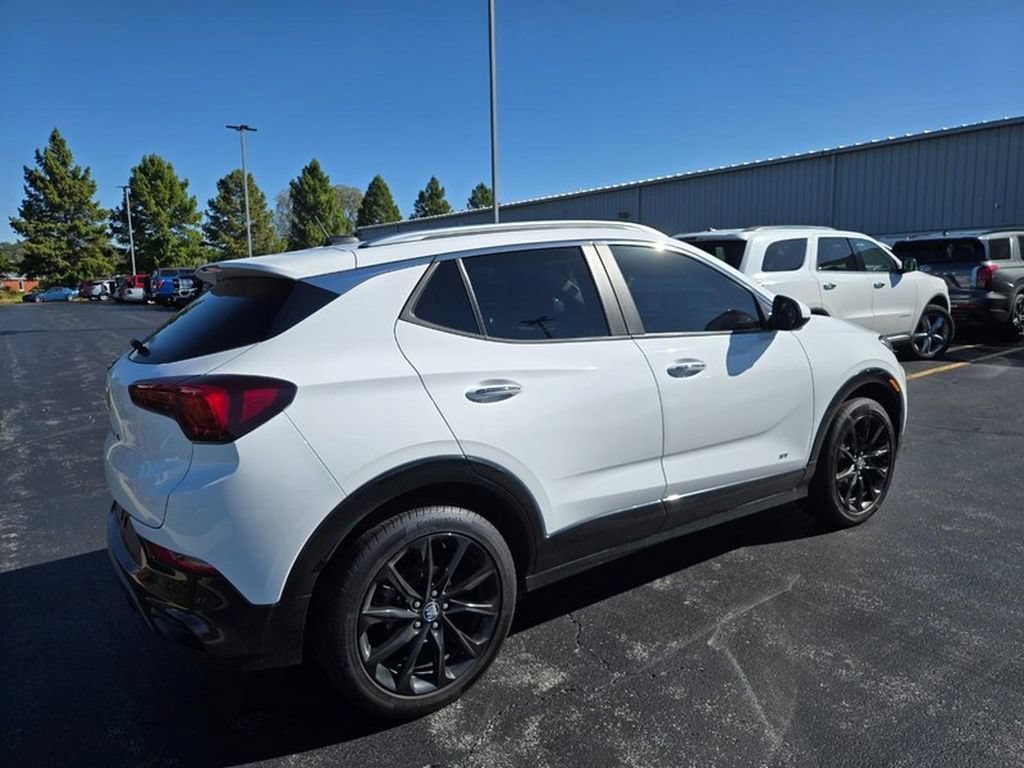 Used 2025 Buick Encore GX Sport Touring w/ Experience Buick Package AWD/4WD image 3
