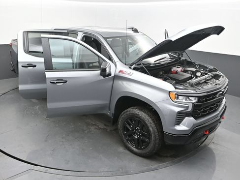 Used 2026 Chevrolet Silverado 1500 LT Trail Boss w/ LT Trail Boss Premium Package AWD/4WD image 39