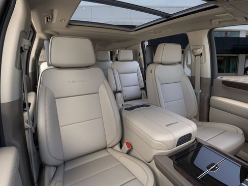 New 2026 GMC Yukon XL Denali image 18