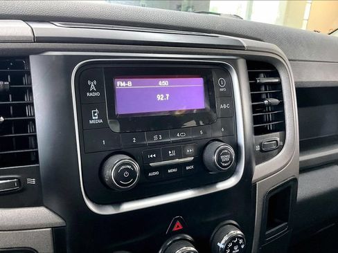 Used 2017 RAM 1500 ST w/ SXT Appearance Group AWD/4WD image 13