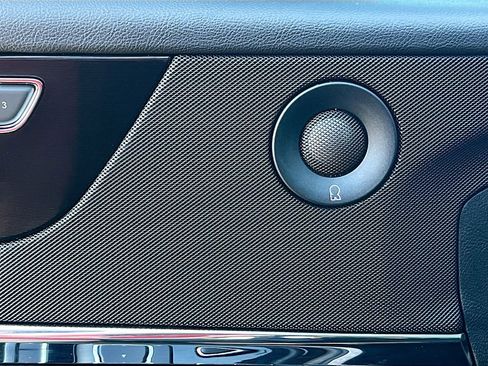 Used 2024 Lincoln Corsair Grand Touring w/ Equipment Group 302A image 19