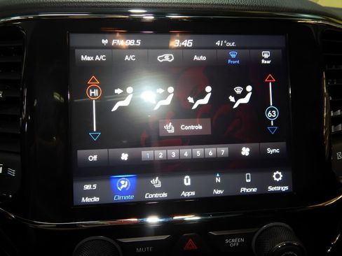 Used 2021 Jeep Grand Cherokee SRT image 21