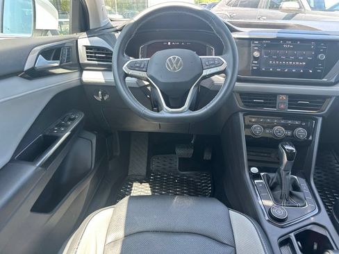Used 2023 Volkswagen Taos SEL AWD/4WD image 20