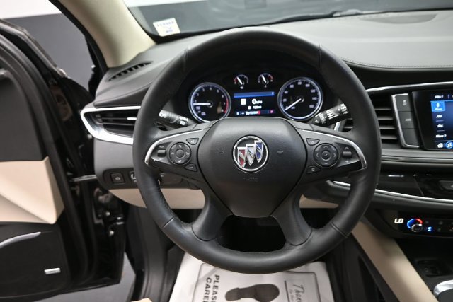 Used 2020 Buick Enclave Premium w/ Sun and Sites Package AWD/4WD image 15