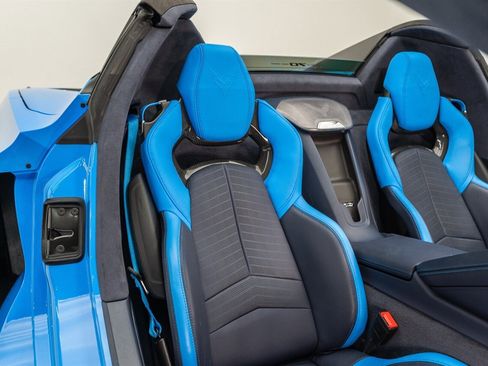 Used 2023 Chevrolet Corvette Z06 w/ Stealth Interior Trim Package RWD image 32
