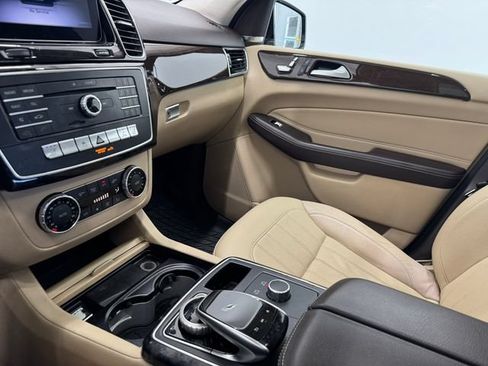 Used 2018 Mercedes-Benz GLE 350 image 35