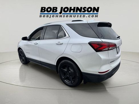 Used 2024 Chevrolet Equinox Premier image 5