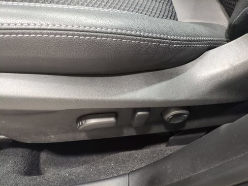 Certified 2023 Subaru Forester Premium AWD/4WD image 19