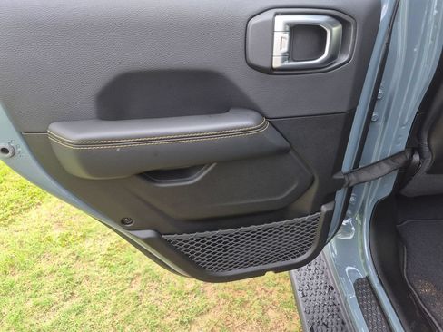 New 2026 Jeep Wrangler Unlimited Sahara AWD/4WD image 25