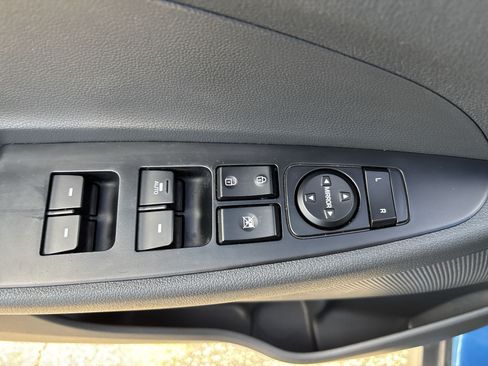 Used 2021 Hyundai Tucson SEL w/ Cargo Package FWD image 15