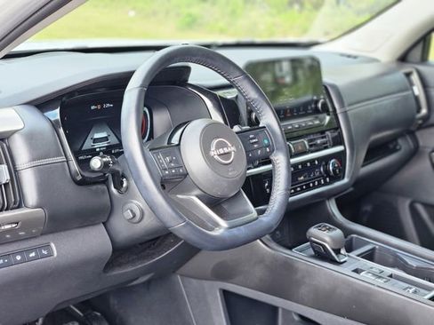 Certified 2024 Nissan Pathfinder Platinum w/ Cargo Package image 12