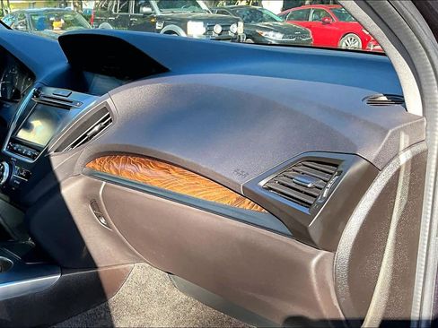 Used 2020 Acura MDX w/Technology Pkg image 19