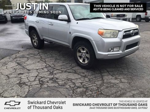Used 2010 Toyota 4Runner SR5 image 1