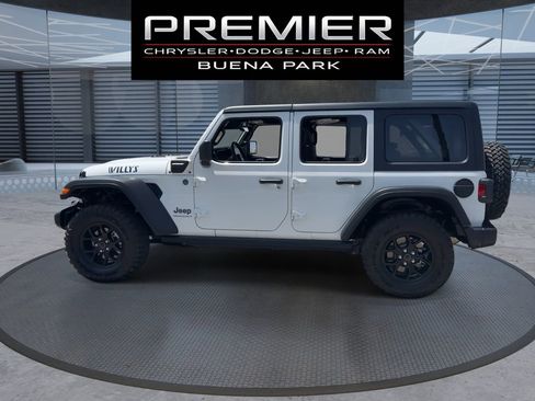 Used 2025 Jeep Wrangler Unlimited Sport S 4xe AWD/4WD image 5