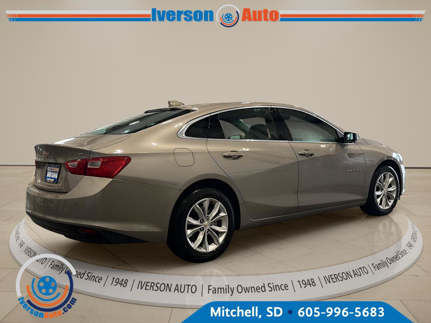 Used 2025 Chevrolet Malibu LT FWD image 7