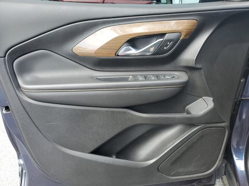 Used 2019 GMC Terrain SLE image 8