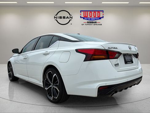 Certified 2026 Nissan Altima 2.5 SR FWD image 4