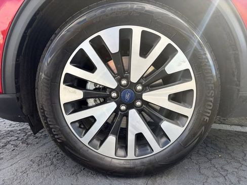 Used 2020 Ford Escape SE Sport AWD/4WD image 24