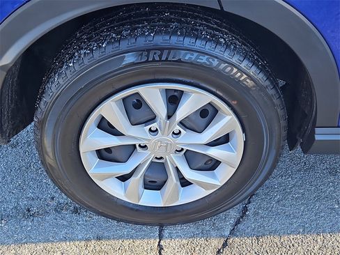 Used 2023 Honda CR-V LX image 9