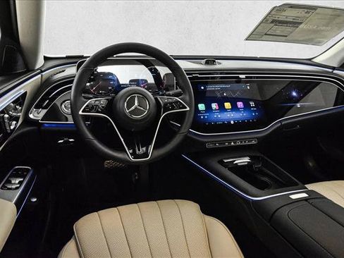 New 2026 Mercedes-Benz E 450 4MATIC Sedan image 20