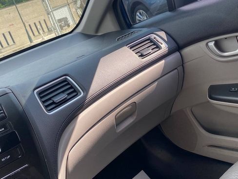 Used 2015 Honda Civic LX image 27