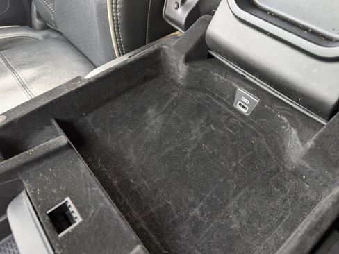 Used 2024 RAM 2500 Laramie image 33