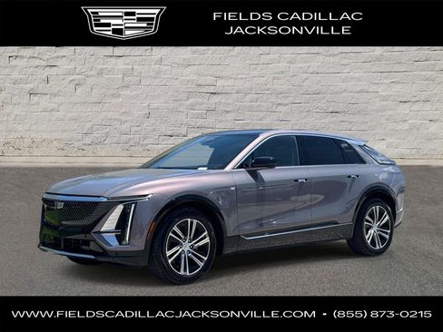 Used 2026 Cadillac Lyriq Luxury AWD/4WD image 1