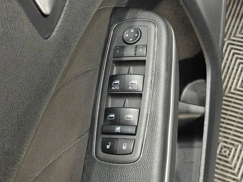 Used 2022 Dodge Charger SXT RWD image 43