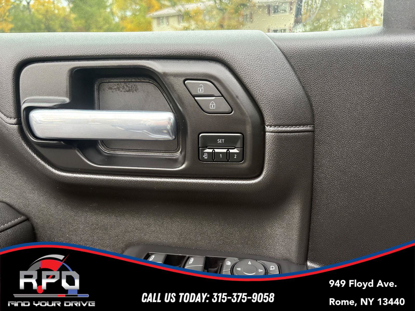 Used 2021 GMC Sierra 1500 SLT w/ SLT Premium Package AWD/4WD image 19