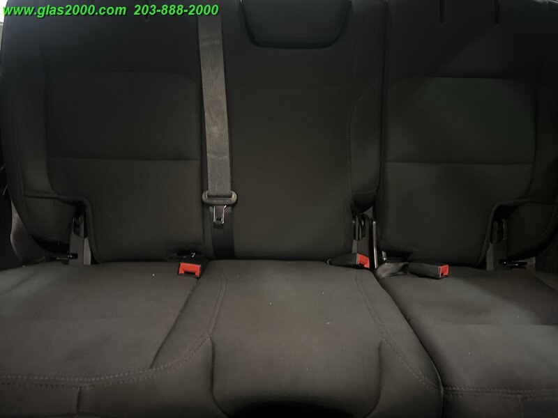 Used 2019 Jeep Wrangler Unlimited Sport S AWD/4WD image 24