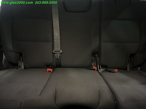 Used 2019 Jeep Wrangler Unlimited Sport S AWD/4WD image 24