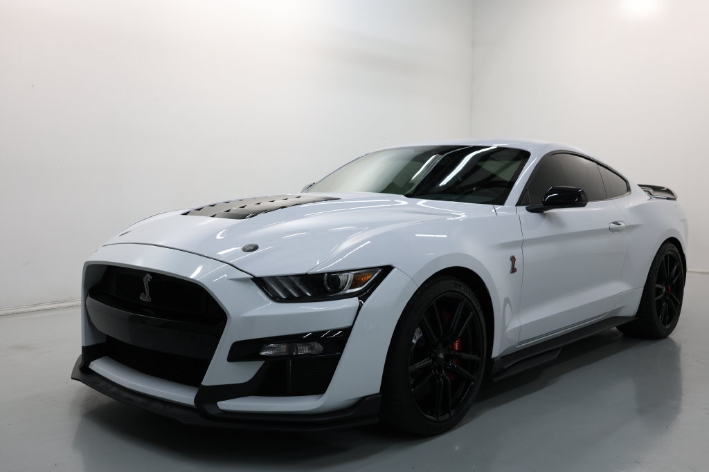 Used 2021 Ford Mustang Shelby GT500 w/ Technology Package RWD image 53