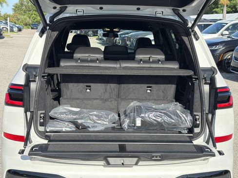 New 2027 BMW X7 xDrive40i w/ Executive Package AWD/4WD image 13
