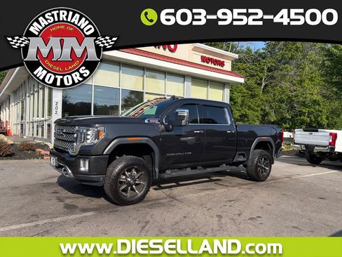 Used 2020 GMC Sierra 2500 Denali w/ Denali Ultimate Package AWD/4WD image 1