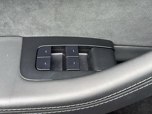 Used 2025 Tesla Model 3 Long Range image 23