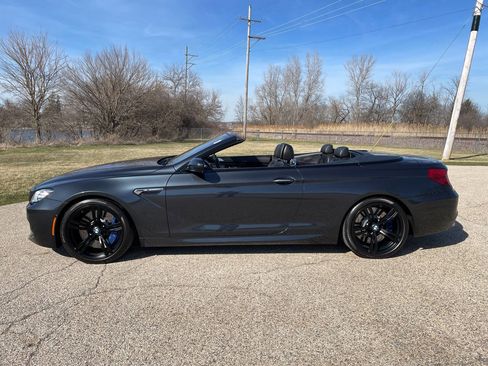 Used 2014 BMW M6 Convertible image 17