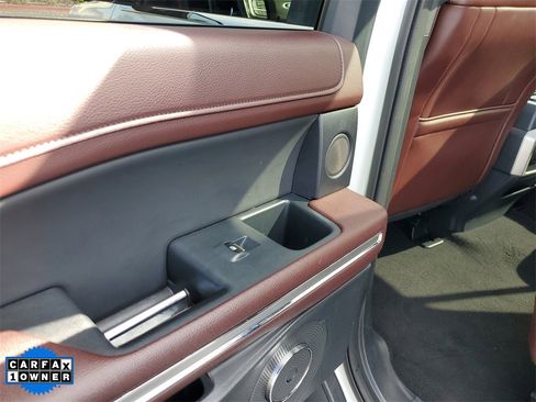 Used 2023 Ford Expedition Limited image 18