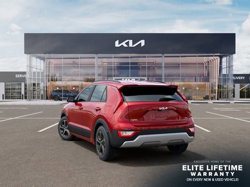 New 2026 Kia Niro EX FWD image 5