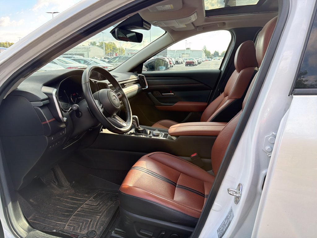 Used 2024 MAZDA CX-50 AWD 2.5 Turbo w/ Cargo Package image 10