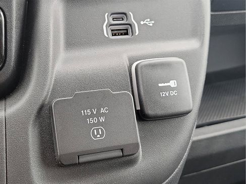 New 2024 RAM ProMaster 3500 w/ Power Group FWD image 14
