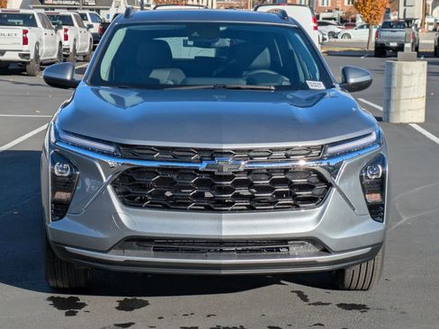 New 2026 Chevrolet Trax LT image 8