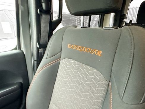 Used 2021 Jeep Gladiator Mojave w/ Auxiliary Switch Group image 18