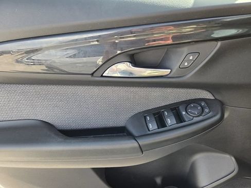 Used 2024 Chevrolet TrailBlazer LS w/ LS Convenience Package FWD image 19