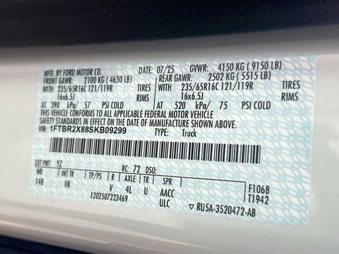 Certified 2025 Ford Transit 250 148 High Roof AWD image 29